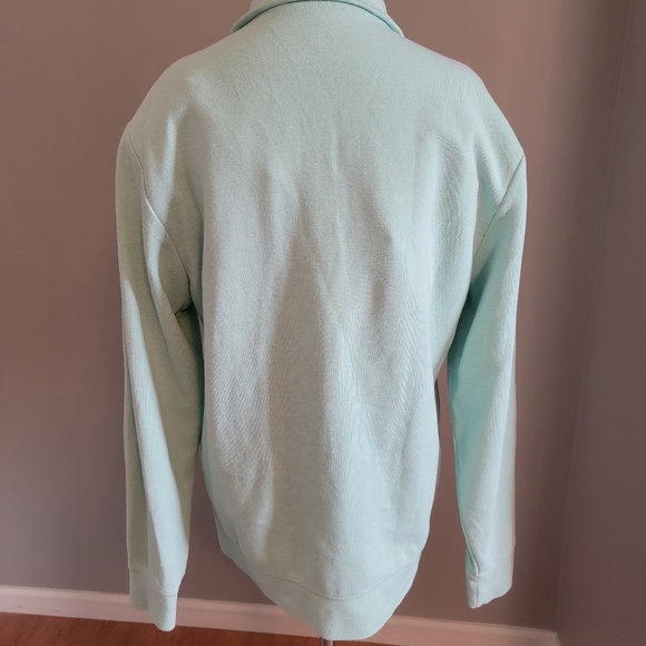 Vineyard Vines 1/2 Zip Pullover- Size Medium - Picture 2 of 7